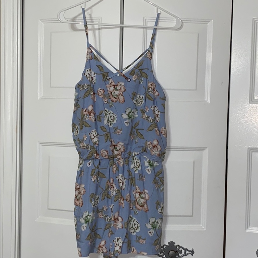 Baby blue floral romper